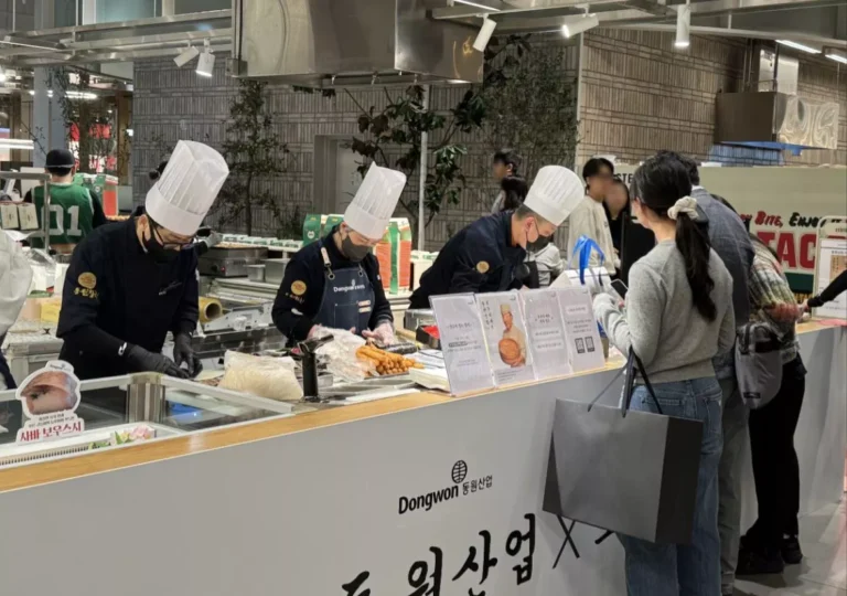 동원산업, 더현대 서울서 코우지 셰프와 초밥 팝업스토어 오픈