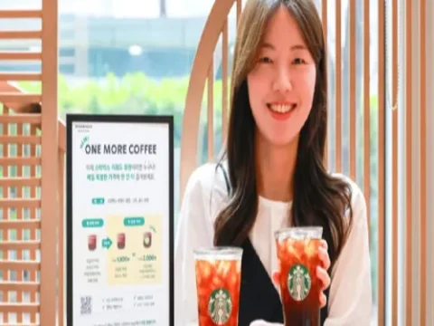 원 모어 커피