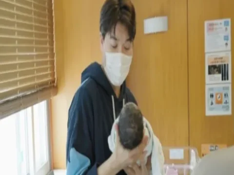 박수홍 '우리 아기가 태어났어요'로