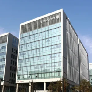 LG CNS, 신한은행에 챗GPT 기반 금융 AI 서비스 선제적 도입