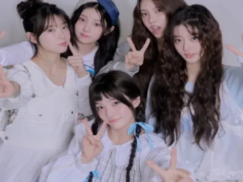 아일릿 6월 16일 미니 3집