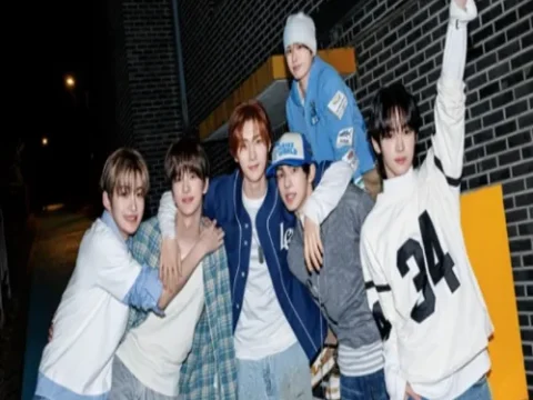 투어스 TRY WITH US