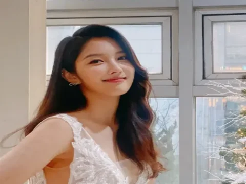 남지현