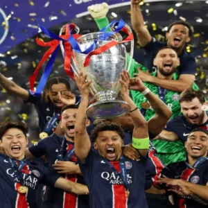 이강인, 박지성 이후 17년 만에 UCL 우승의 주인공 되다