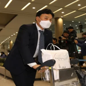 이승엽 감독, 자진 사퇴… 두산 베어스와 3시즌 만에 결별