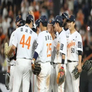한화, KT에 4-3 역전승 2위 수성과 KT전 4연승 질주