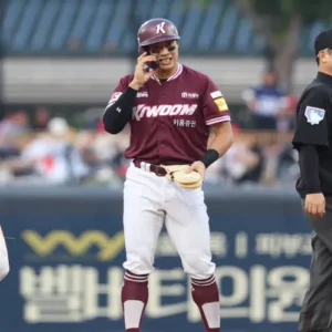 송성문 6타점 폭발… 키움, 롯데전 9연패 끊고 시즌 첫 승