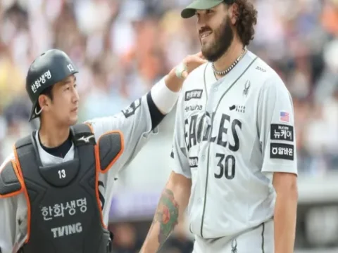 코디 폰세 10승