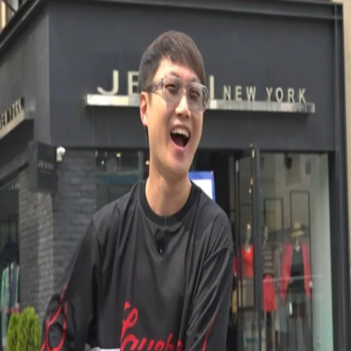 빠니보틀 구해줘 홈즈