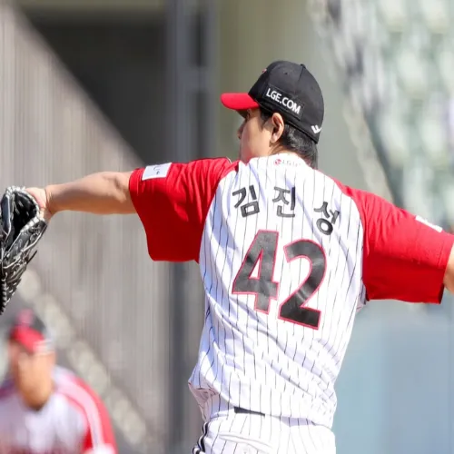 김진성 3시즌 연속 20홀드