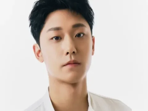 이도현 그랜드 갤럭시 호텔