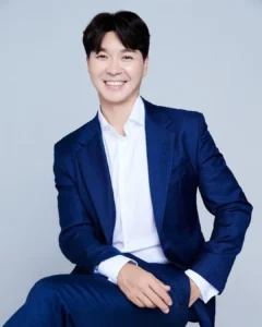 박수홍 친형 횡령 사건 재판 재개…항소심서 다시 다툰다