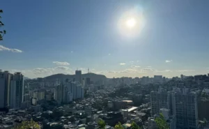 [ 날씨 ] 소나기 뒤 습도 상승…18일 전국 맑고 자외선 ‘매우 높음’