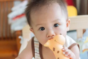 자석 33개 삼킨 23개월 아기, 장 누공 생겨 긴급 수술