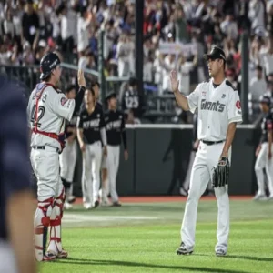 6이닝 연속 득점쇼… 롯데, KT에 10-5 역전승