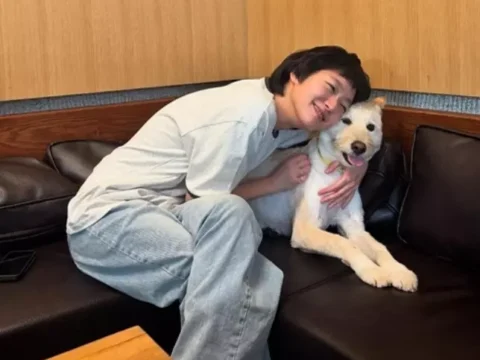김고은
