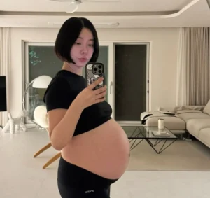 레이디제인, 쌍둥이 딸 엄마 된 후 ‘1일 1면회’ 대기…“우주별, 세상에 온 걸 환영해”