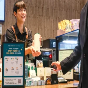 스타벅스 리워드 개편 대성공…3주 만에 50만 명 참여
