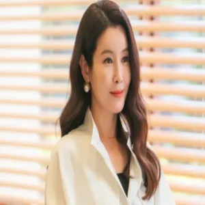 이태란, 12년 만에 KBS 복귀…재벌가 안주인 변신