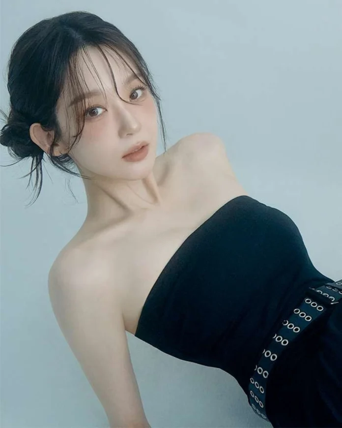 강민경