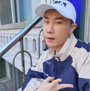 래퍼 산이, 주거침입 혐의 무혐의 처분…경찰 “증거 불충분”