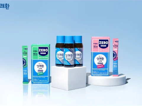 상쾌환이 제로 라인업 제품의 누적 판매 1200만 개를 돌파하며 숙취해소제 시장 지배력을 확대하고 있다.